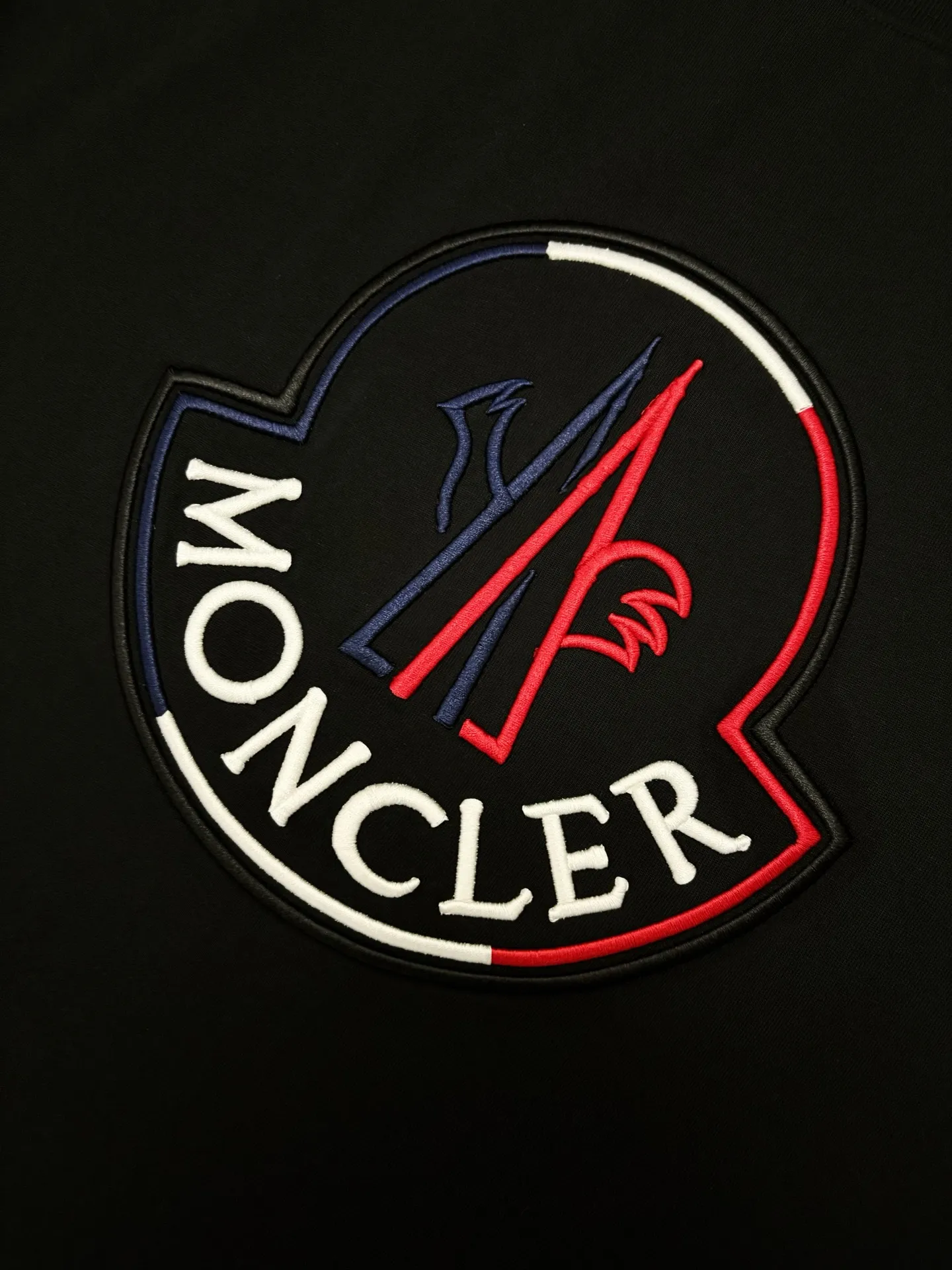 P135💰 MONCLER T 【 Moncler ， 】 New Arrival ， Premium Versatile ， Same Style MONCLER ， T ， ， ， ！ ， ， ， ， ， ， ， ！！ 300 ， ， 。 ， 。 ， ， ！！ Sizes：S、M、L、XL、XXL